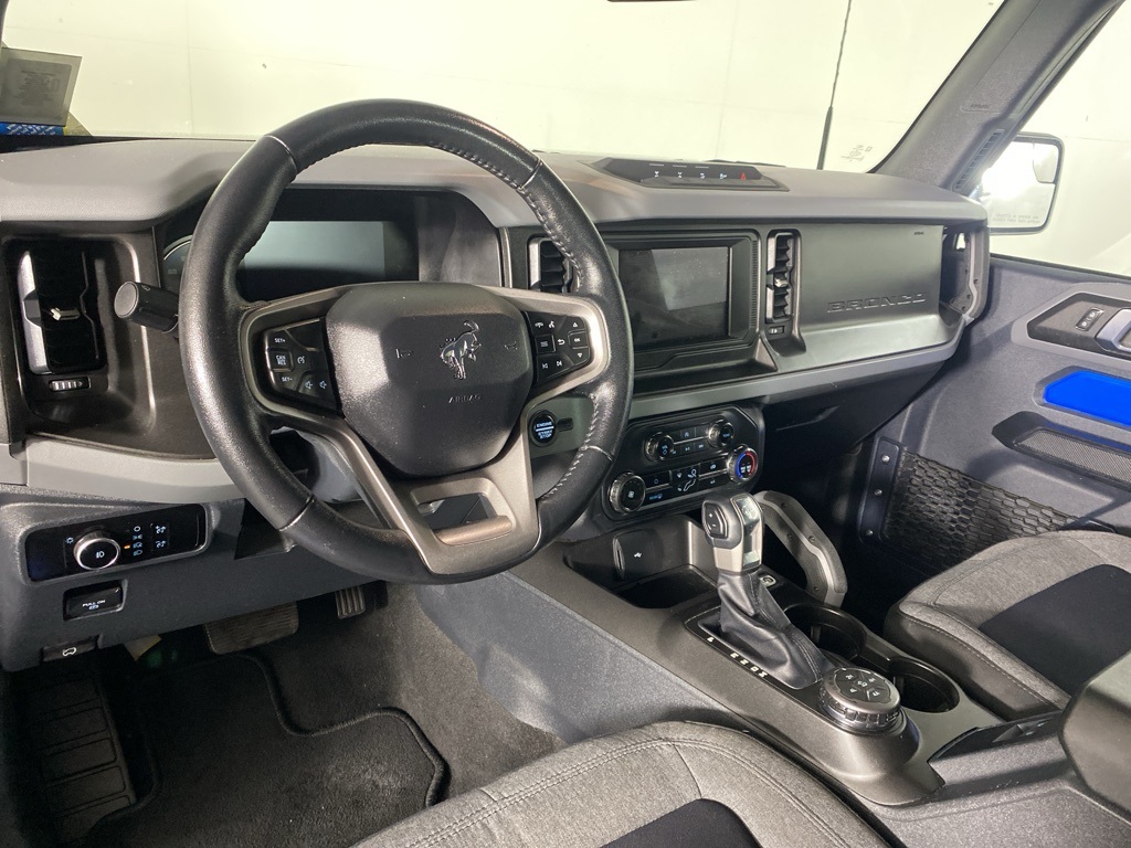 2023 Ford Bronco Big Bend photo 2