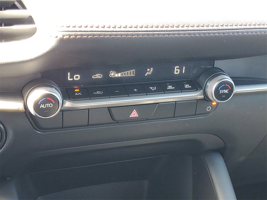 2025 Mazda Mazda3 2.5 Select Sport photo 22