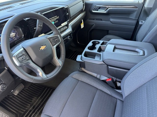 2025 Chevrolet Silverado 1500 LT photo 7