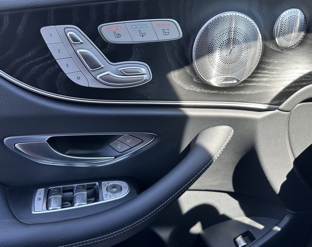 2023 Mercedes Benz E 450 4MATIC photo 16