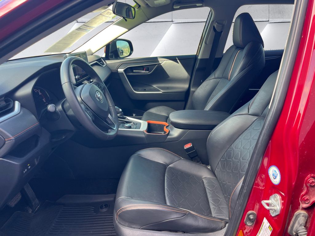 2023 Toyota RAV4 Adventure photo 7