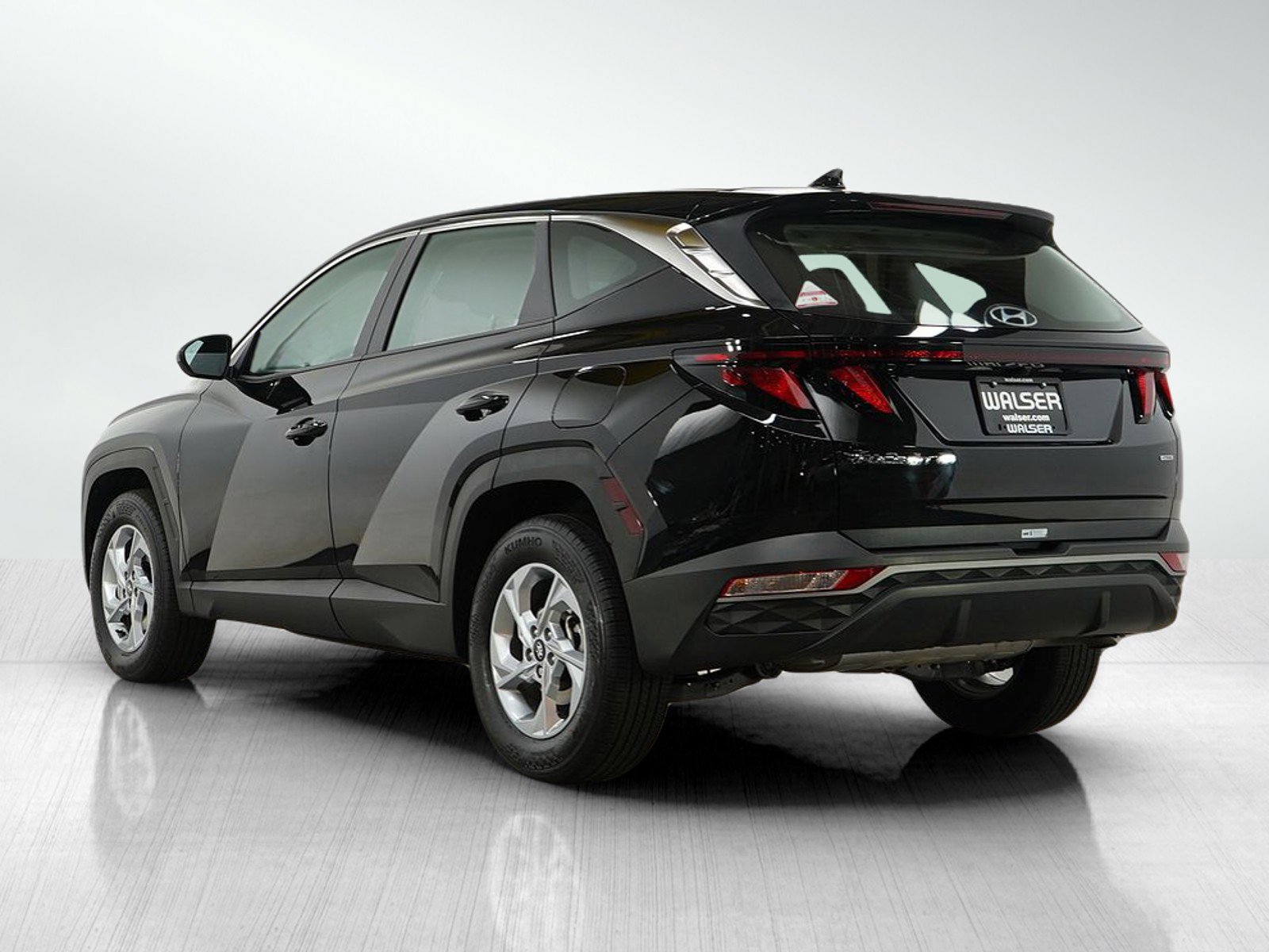 2023 Hyundai Tucson SE photo 3