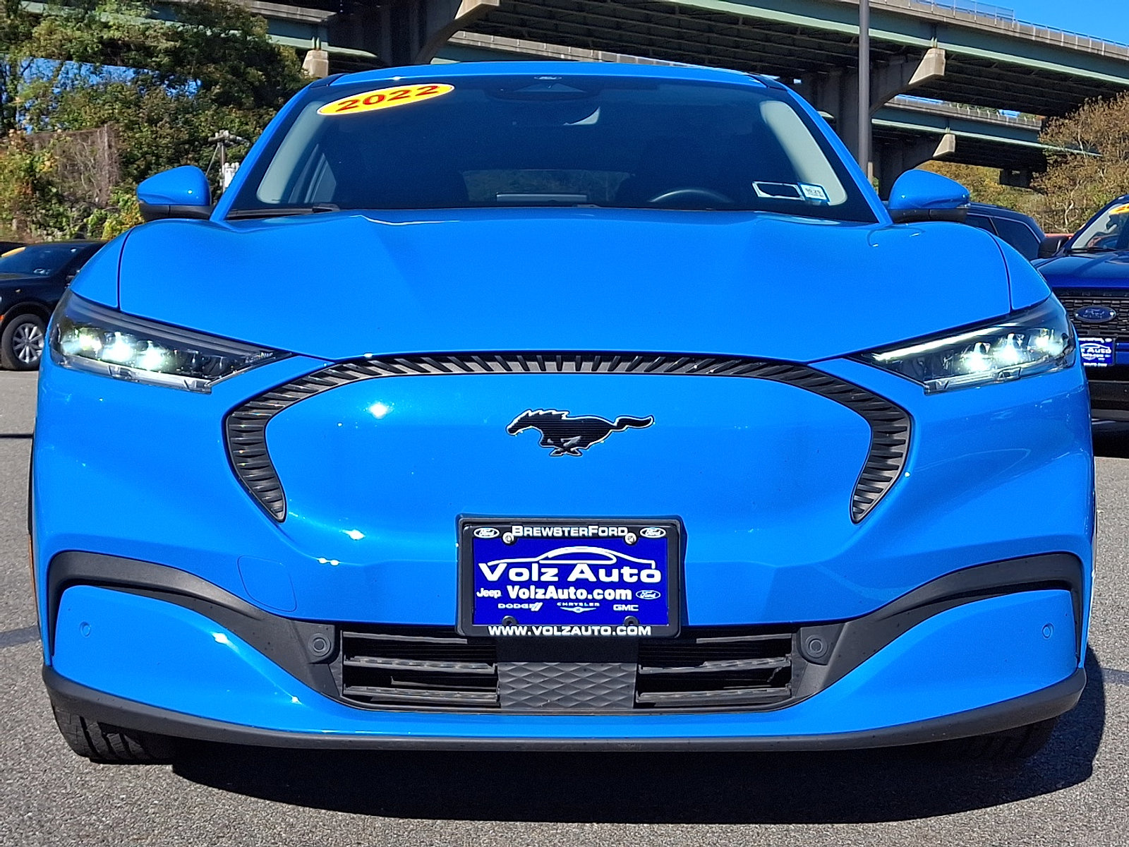 2022 Ford Mustang Mach-E Select photo 3