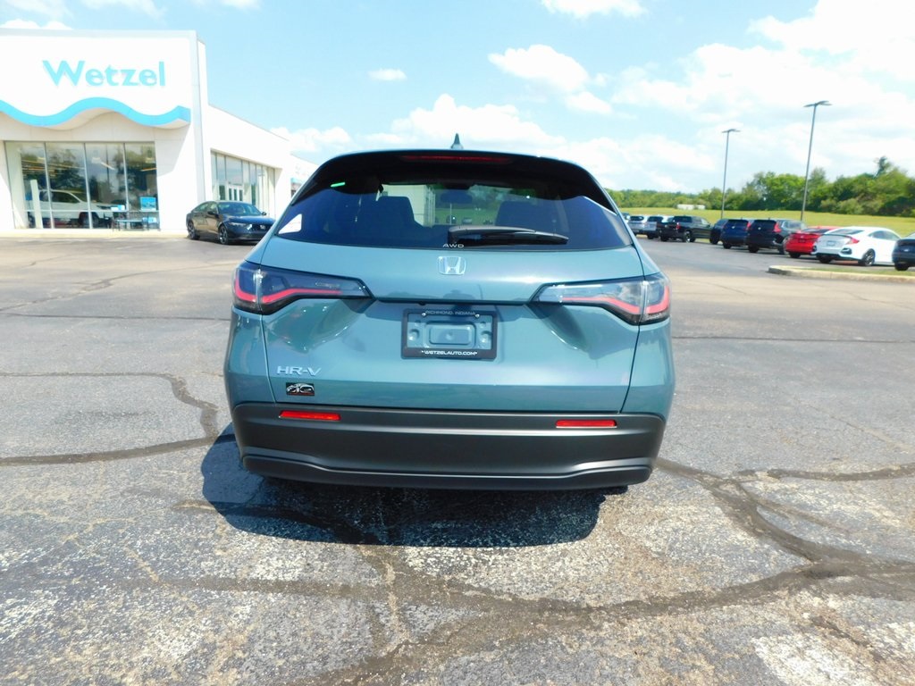 2026 Honda HR-V LX photo 3