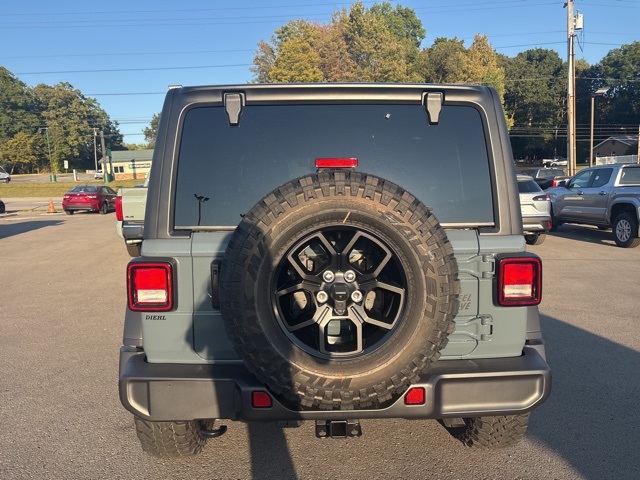2025 Jeep Wrangler Willys photo 3