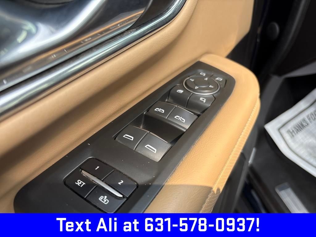 2021 Chevrolet Suburban Premier photo 11