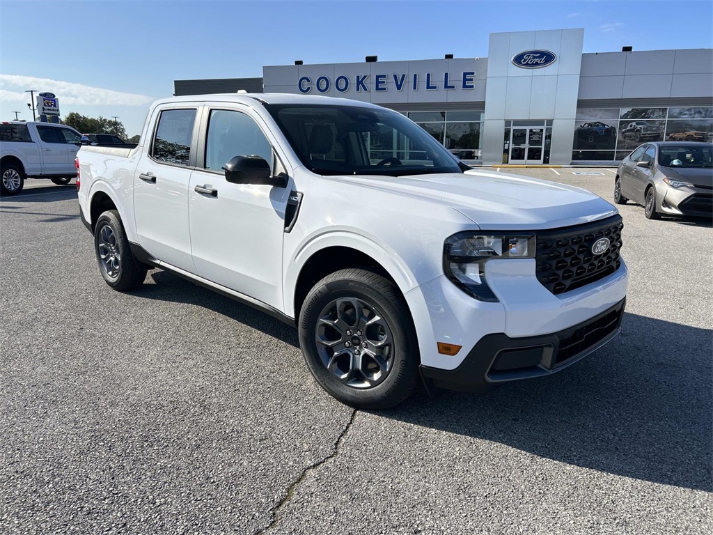 2025 Ford Maverick XLT photo 2