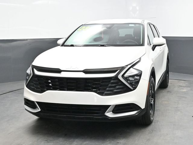 2023 Kia Sportage LX photo 2