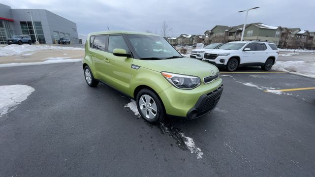 Used 2015 Kia Soul Base with VIN KNDJN2A28F7814012 for sale in Romeoville, IL