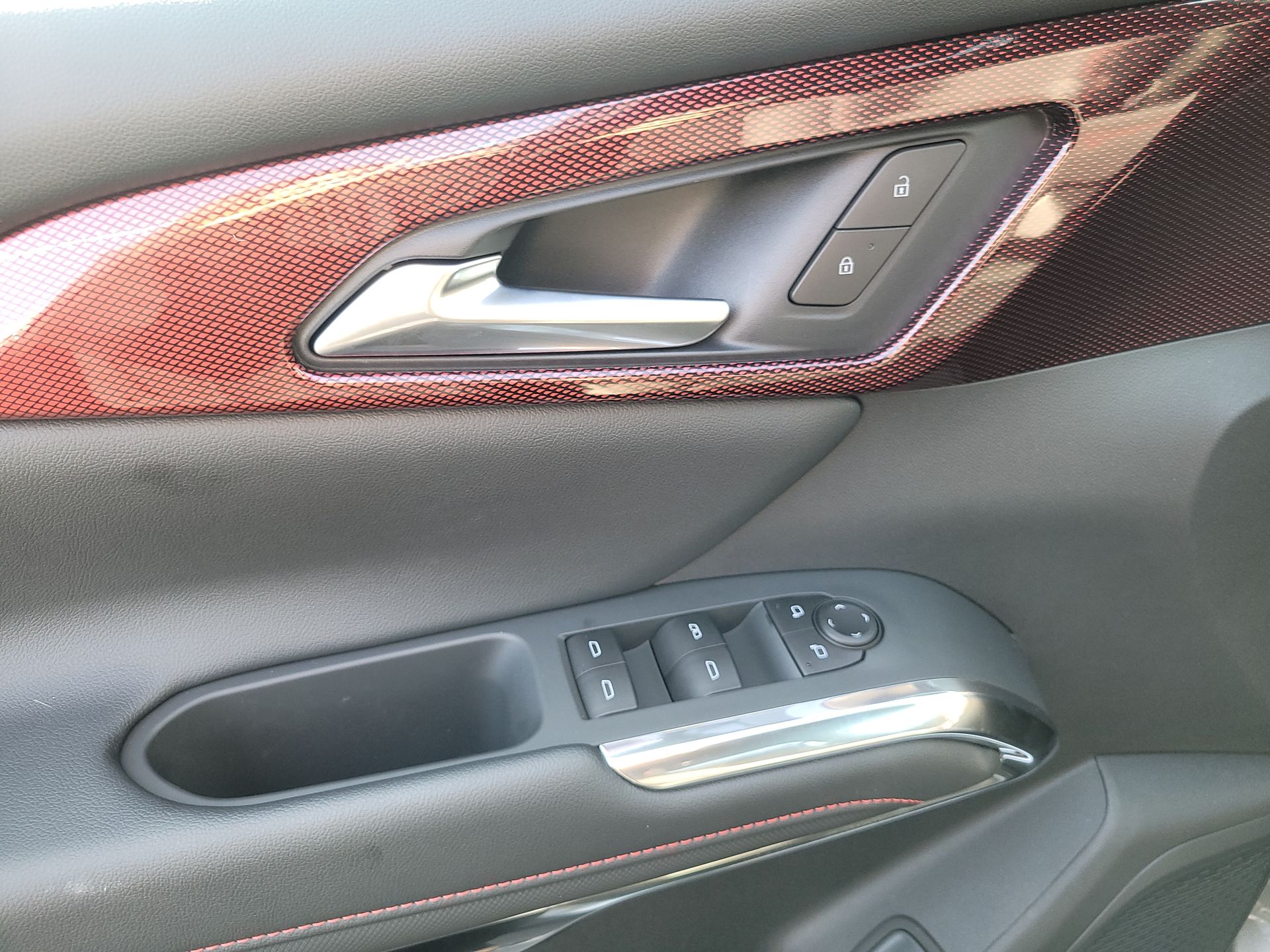 2026 Chevrolet Traverse Z71 photo 43