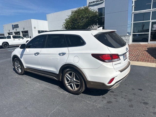 2017 Hyundai Santa Fe Limited Ultimate photo 2
