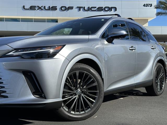 2024 Lexus RX Premium photo 3
