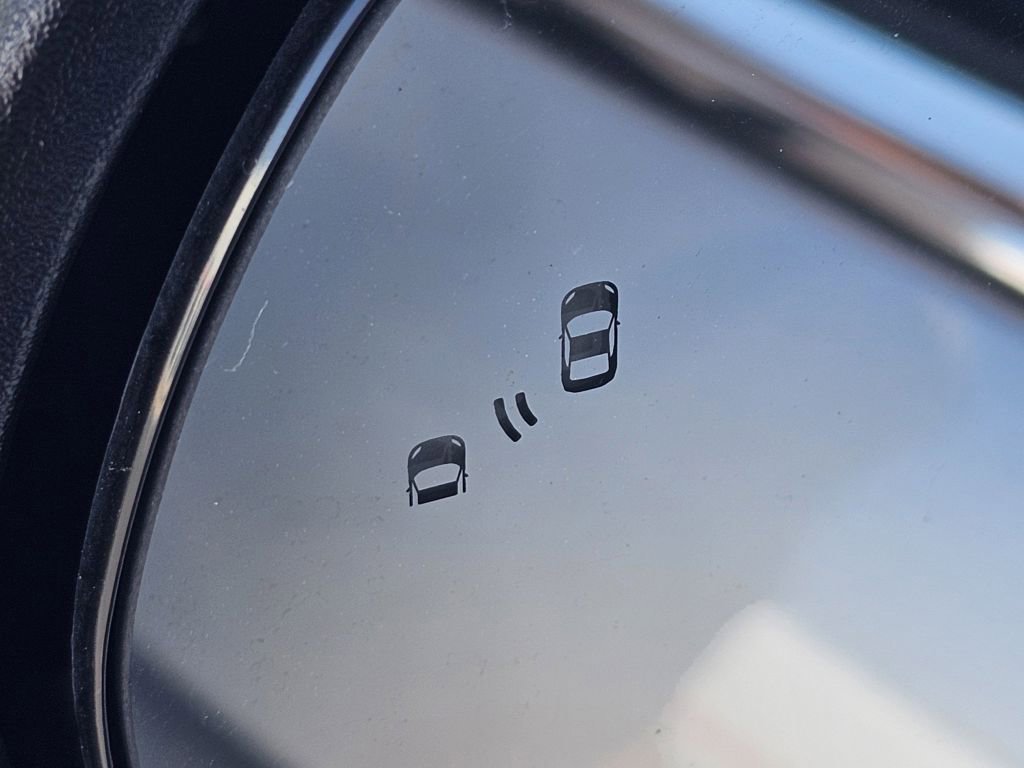 2024 Ford Edge SEL photo 4
