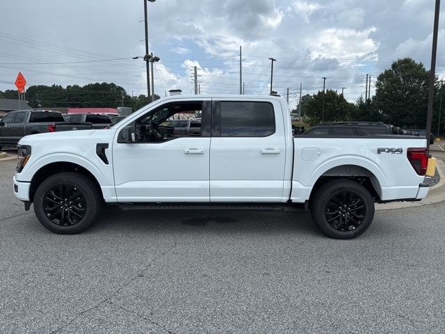 2025 Ford F-150 XLT photo 7