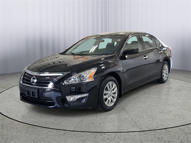 2015 Nissan Altima 2.5 S photo 4