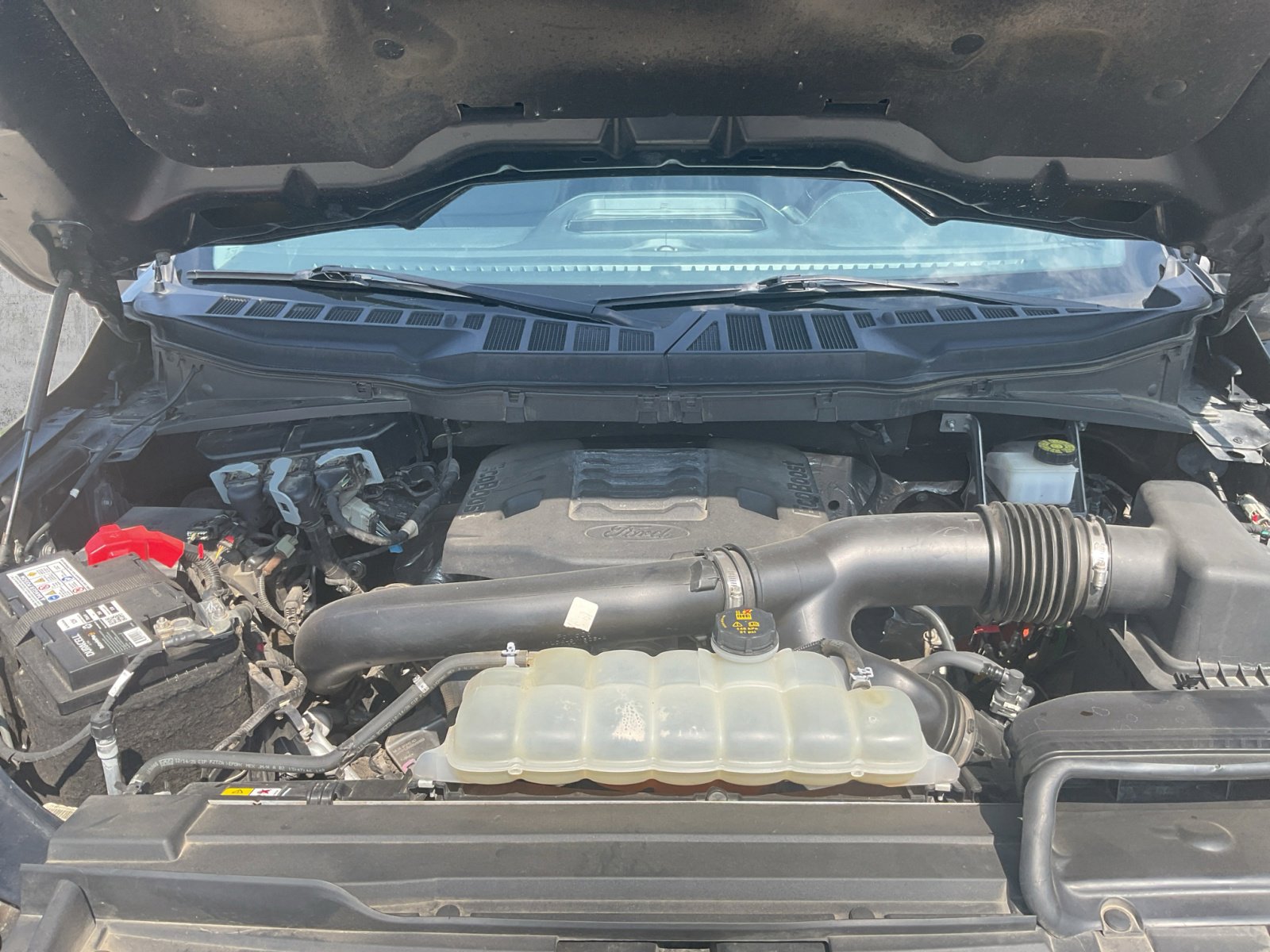 2021 Ford F-150 Lariat photo 20