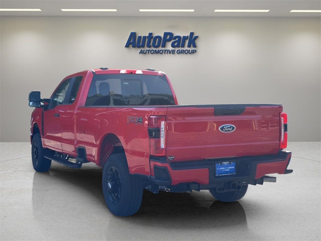 2026 Ford F-350 XL photo 5