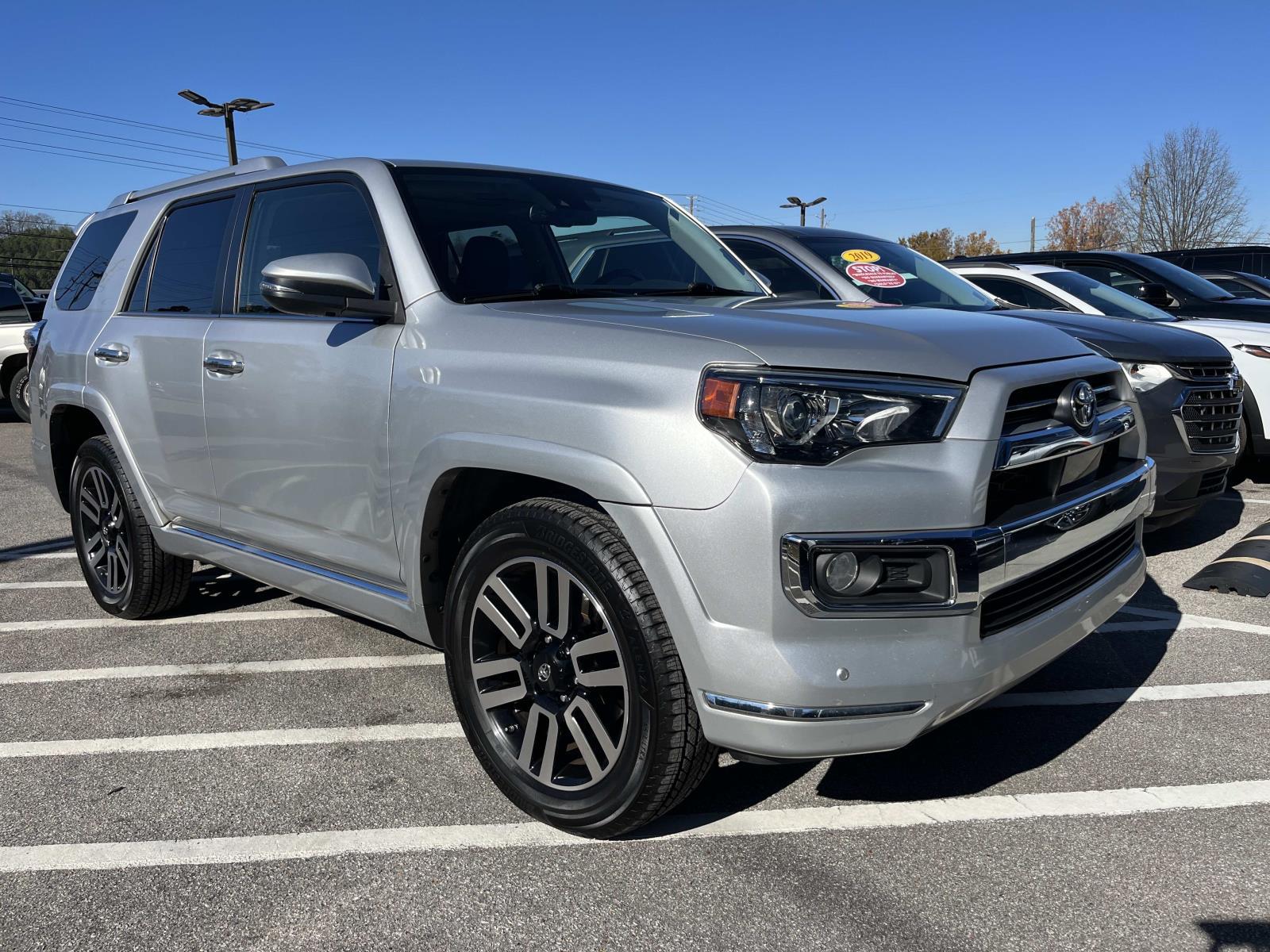 2020 Toyota 4Runner Limited's photo