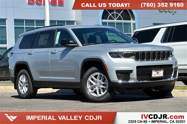 2025 Jeep Grand Cherokee L Laredo's photo