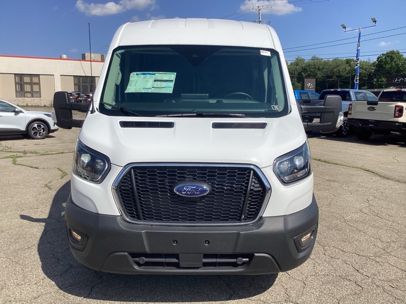 2024 Ford Transit photo 2
