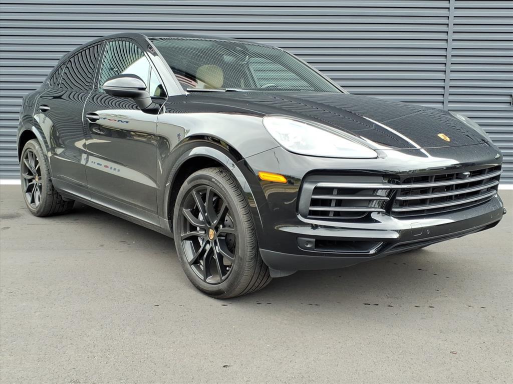 2023 Porsche Cayenne Coupe Platinum Edition photo 30