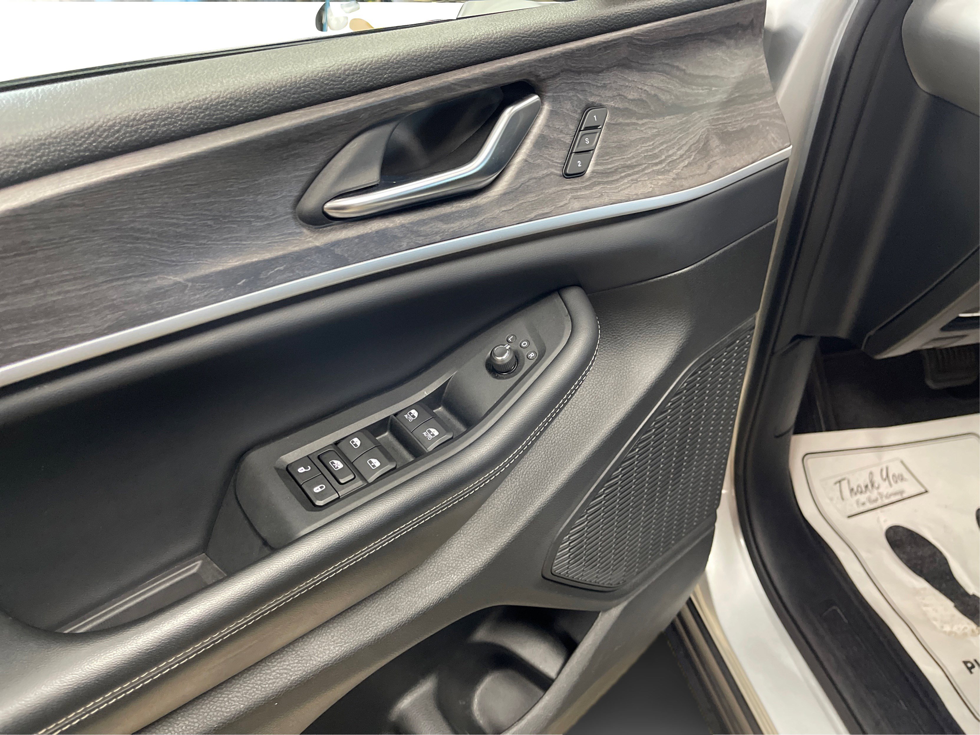 2023 Jeep Grand Cherokee Limited photo 18