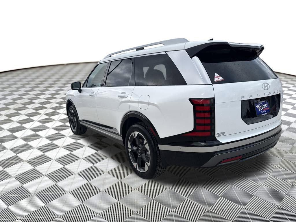 2026 Hyundai Palisade Limited photo 3