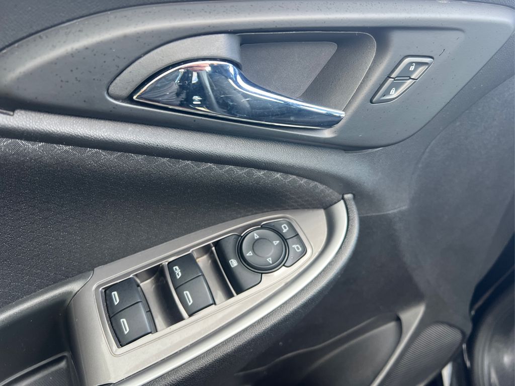 2025 Chevrolet Malibu 1LT photo 22