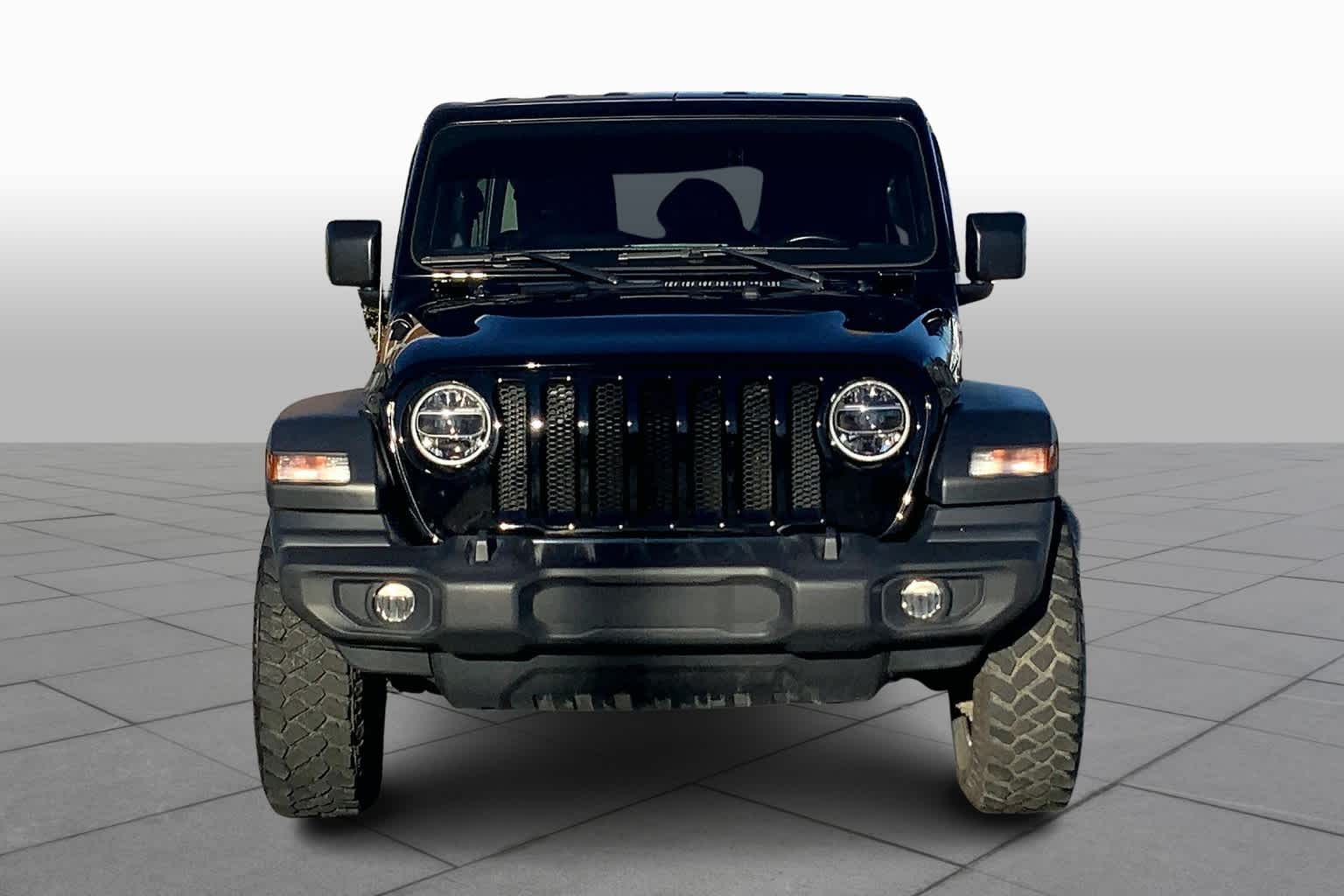 2020 Jeep Wrangler Unlimited Willys photo 3