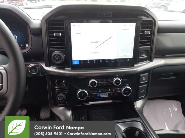 2025 Ford F-150 Lariat photo 18