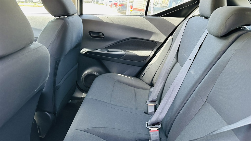 2025 Nissan Kicks Play S photo 23