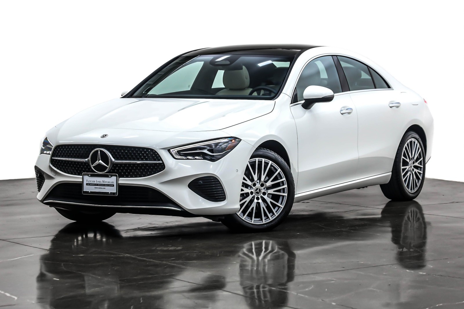 2025 Mercedes Benz CLA 250 photo 2