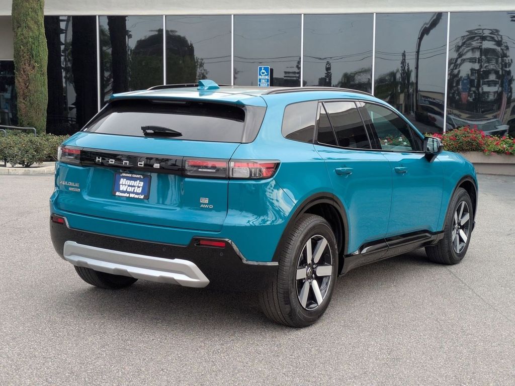 2026 Honda Prologue Touring photo 4