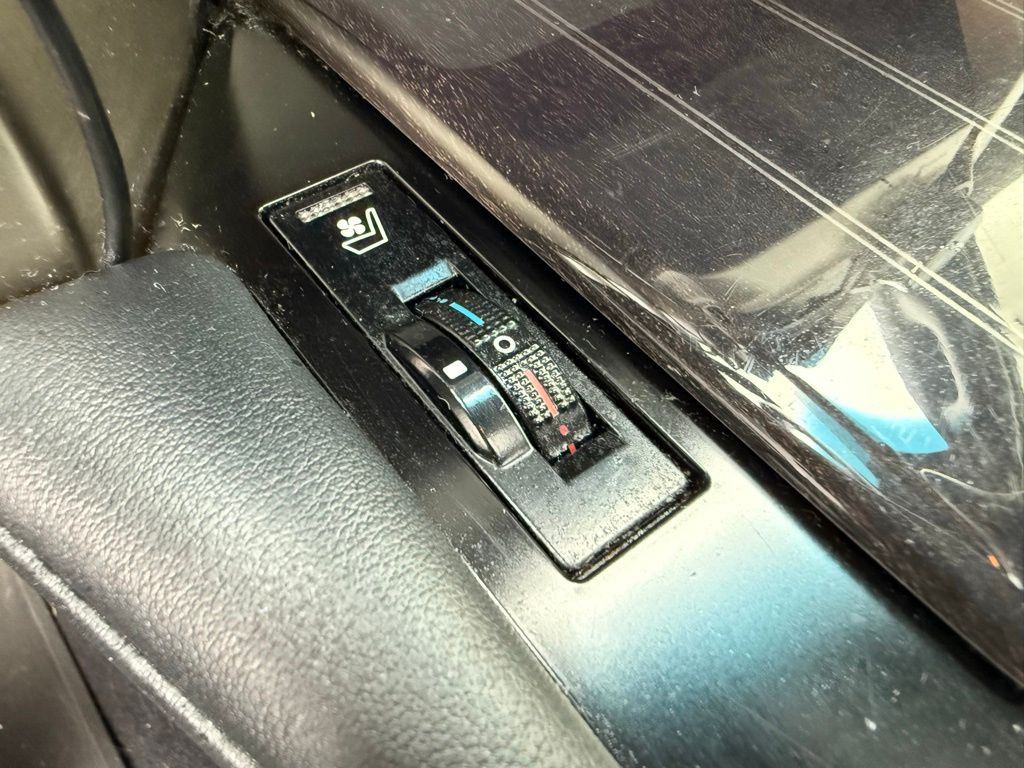 2021 Lexus GX 460 photo 10