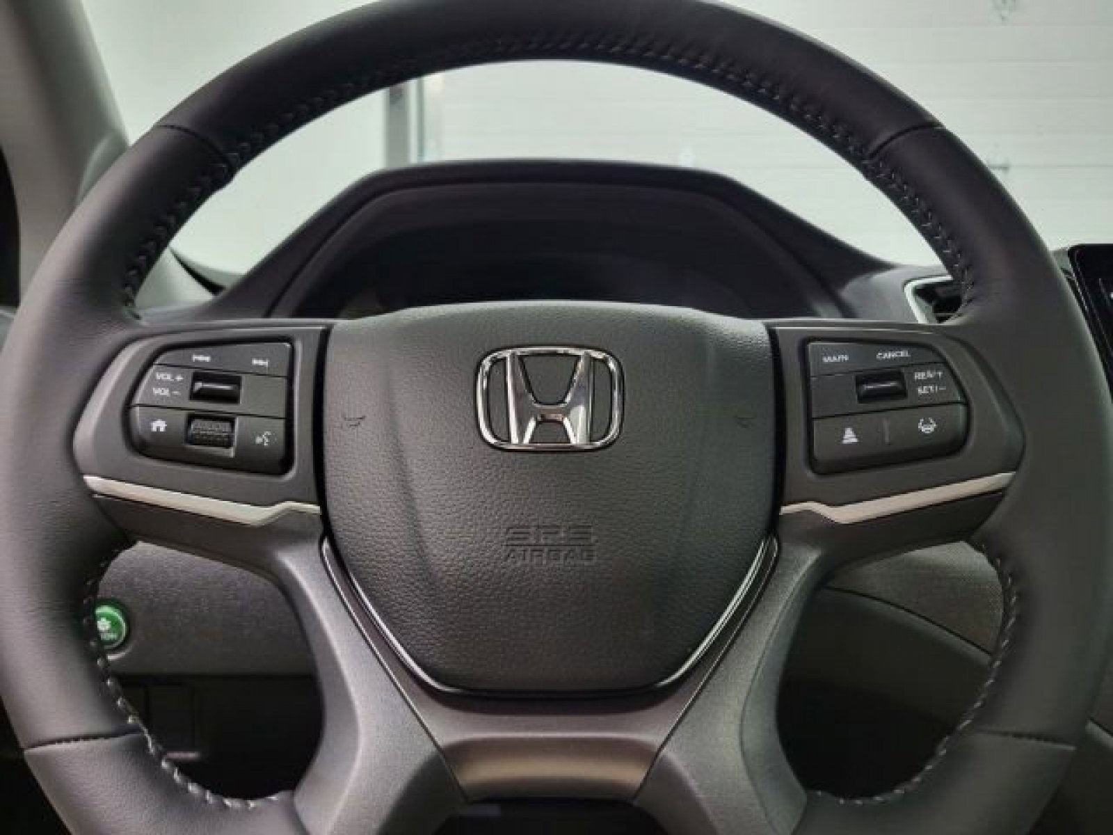2025 Honda Ridgeline RTL photo 7