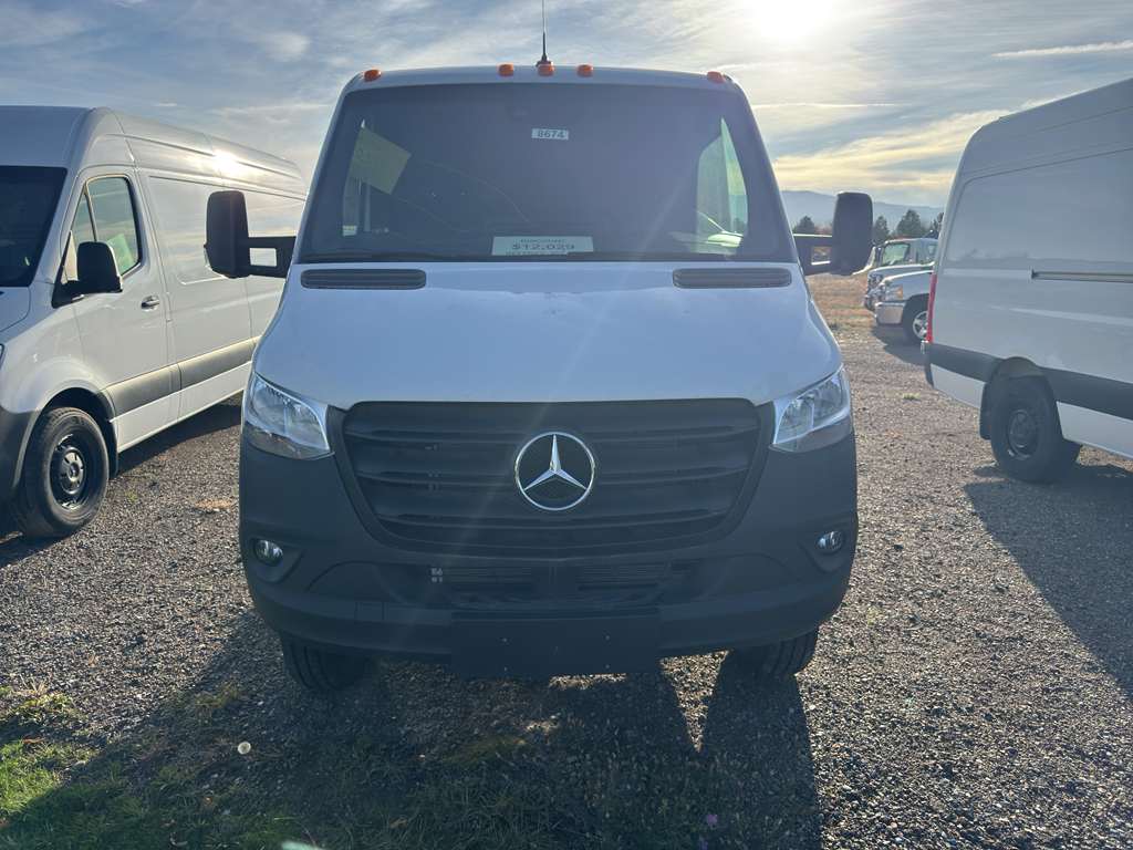 2023 Mercedes-Benz Sprinter Cab Chassis Base's photo