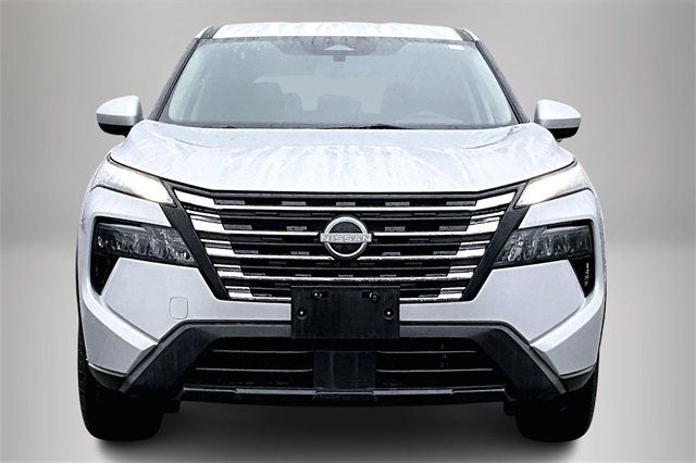 2024 Nissan Rogue SV photo 3