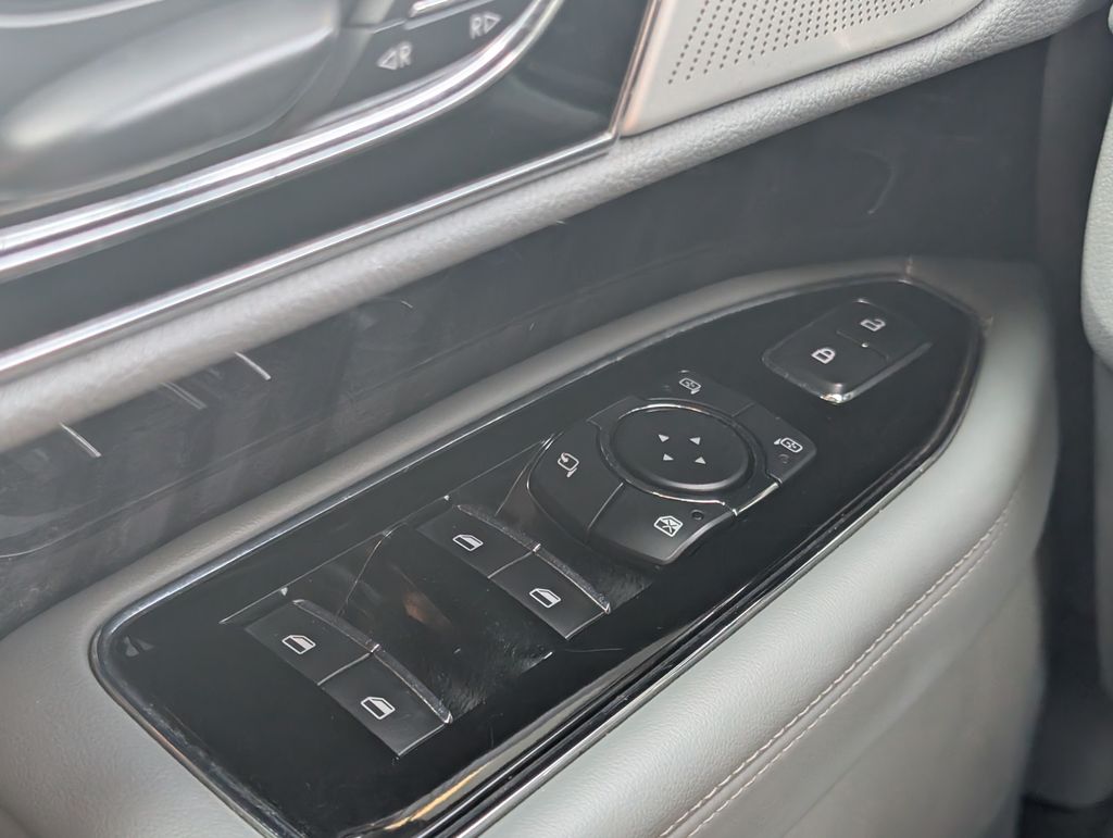 2021 Lincoln Navigator L Reserve photo 13