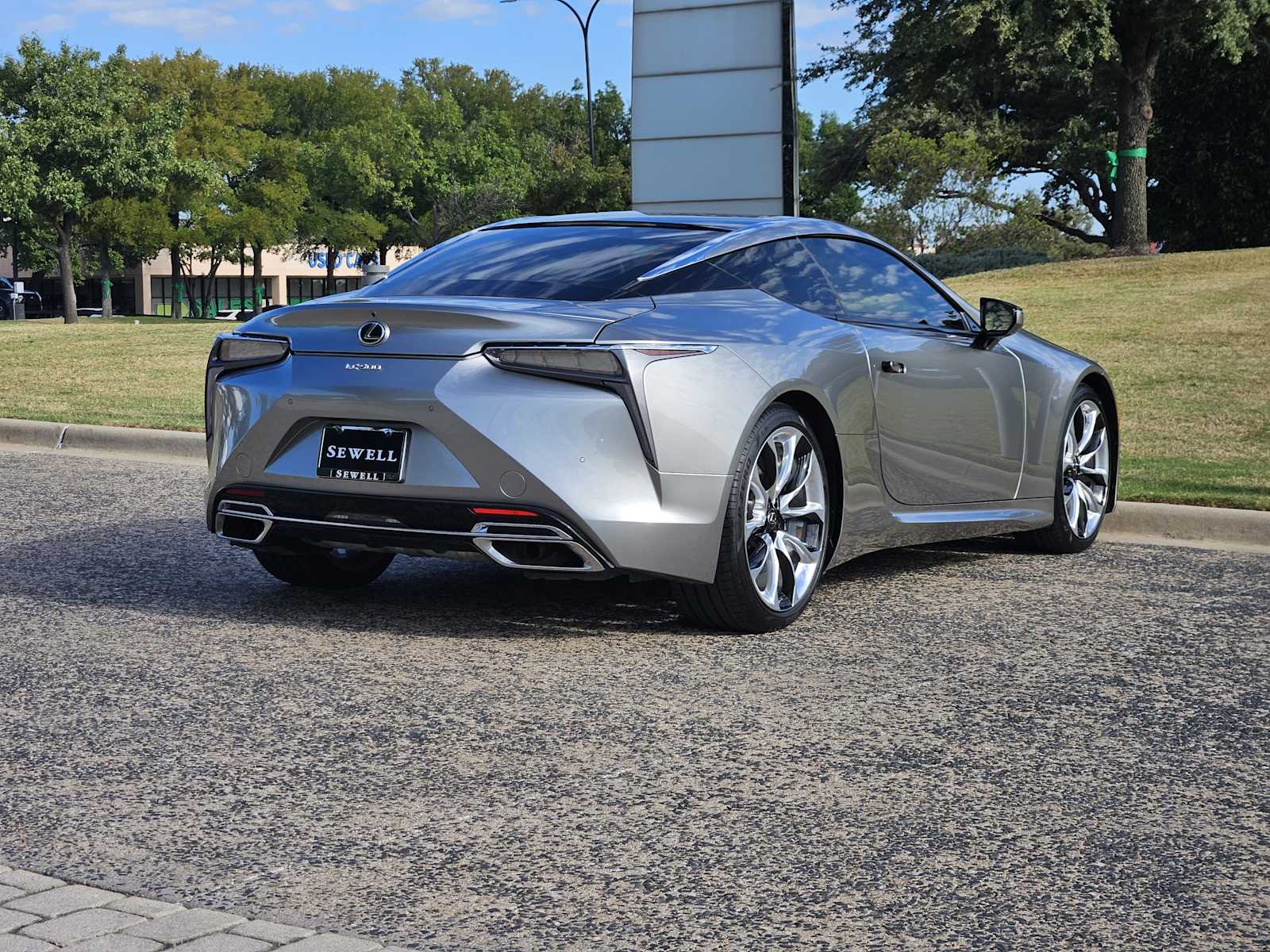 2018 Lexus LC 500 photo 4