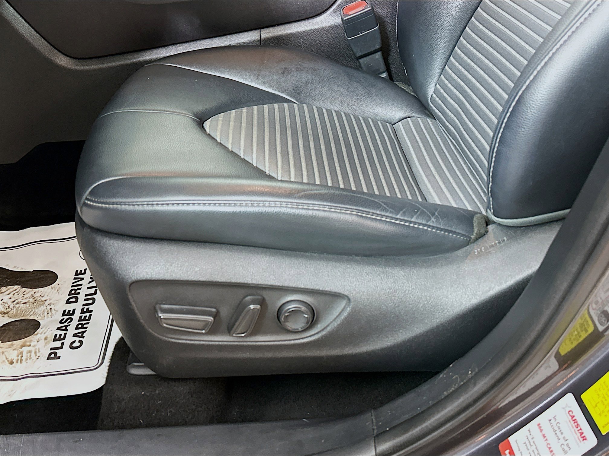 2021 Toyota Highlander XSE photo 14