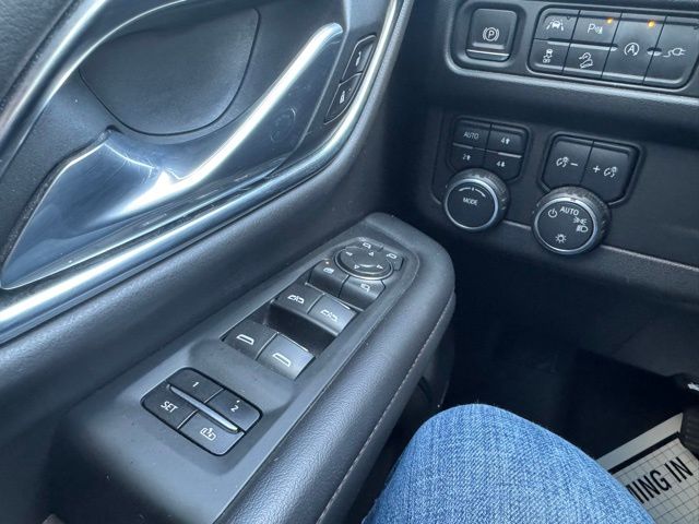 2021 Chevrolet Tahoe High Country photo 22
