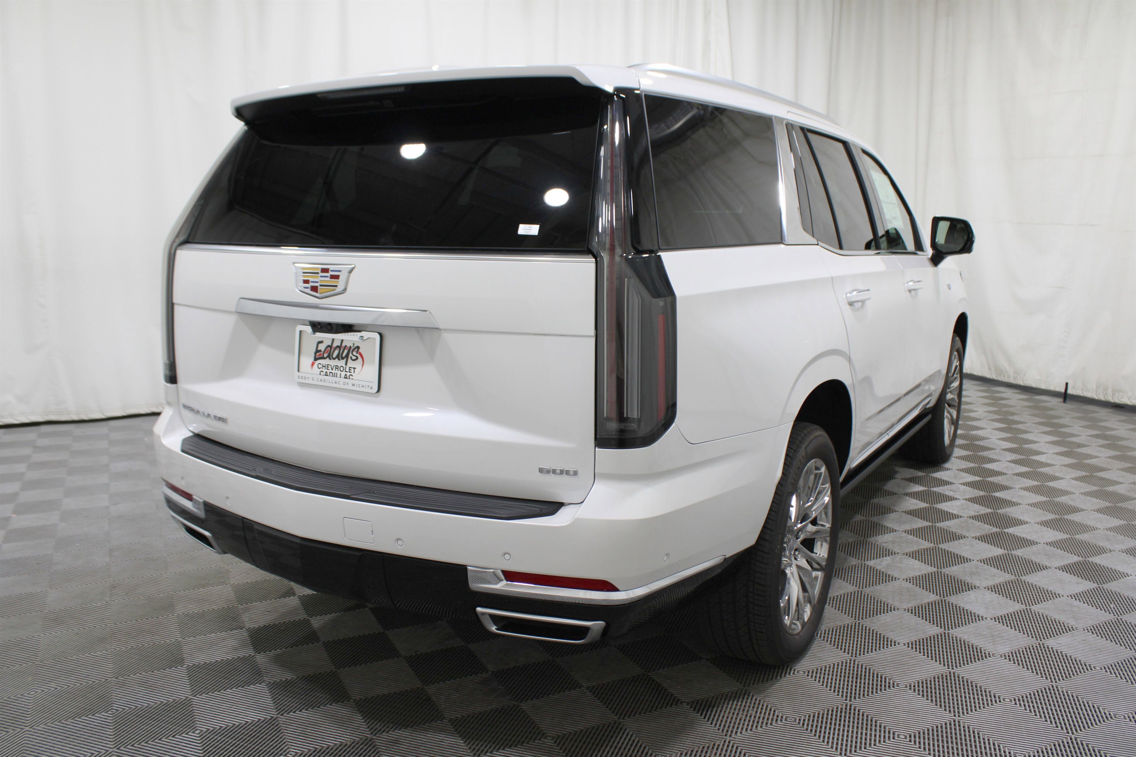 2025 Cadillac Escalade Premium Luxury photo 32