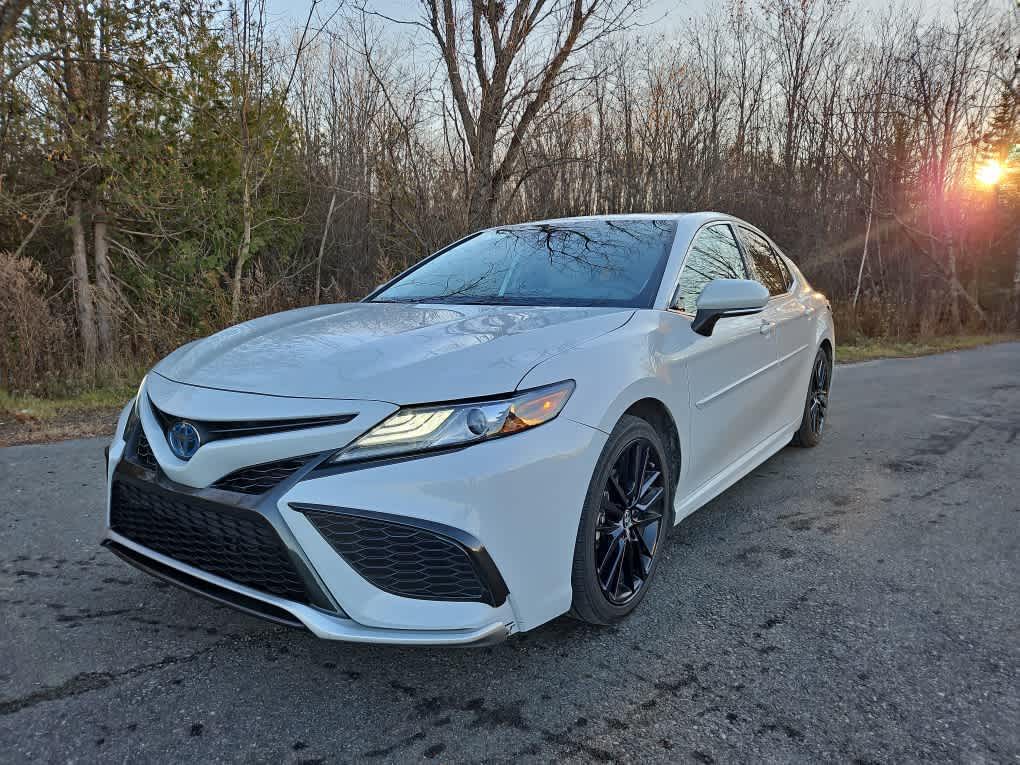 2023 Toyota Camry XSE's photo