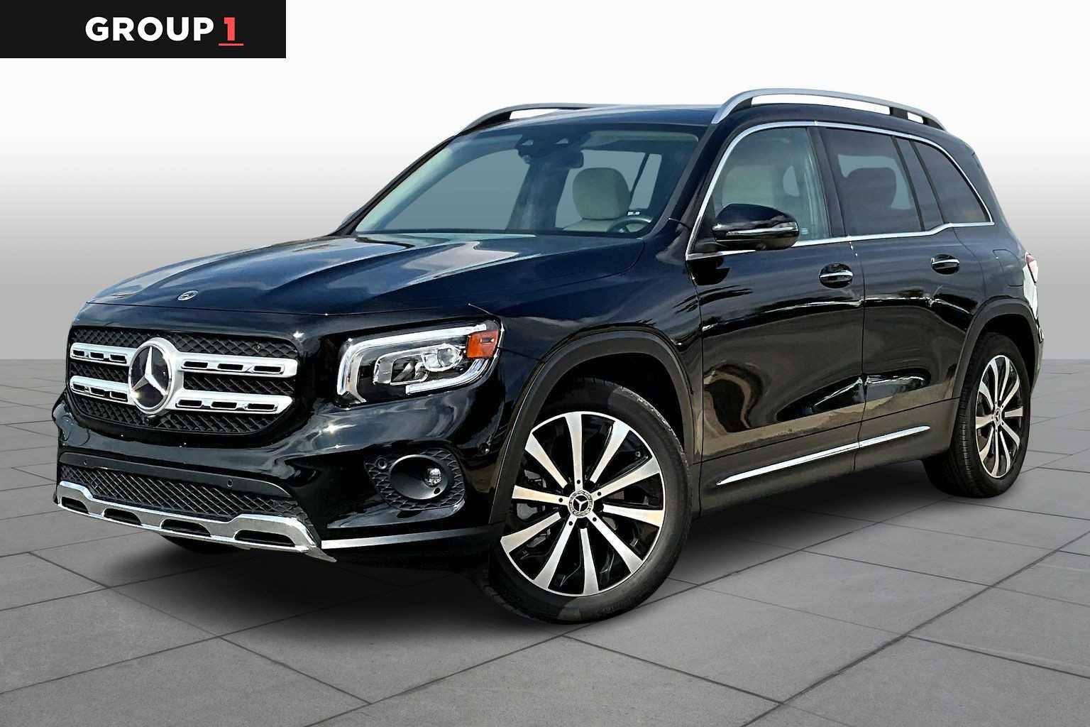 2023 Mercedes-Benz GLB Base's photo