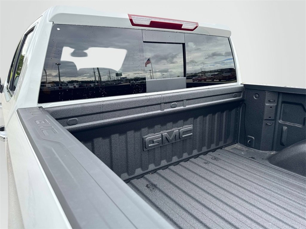 2026 Gmc Sierra 1500 SLT photo 9