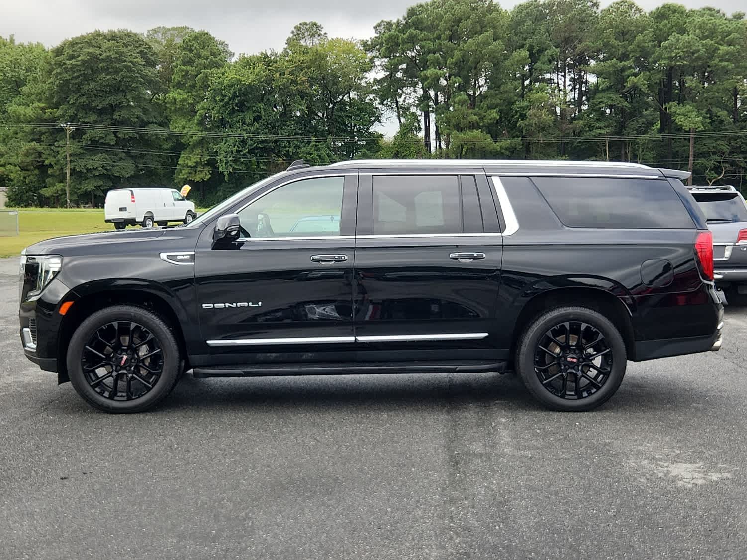 2023 Gmc Yukon XL Denali photo 5
