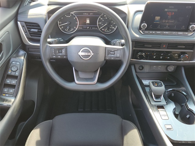 2026 Nissan Rogue S photo 5