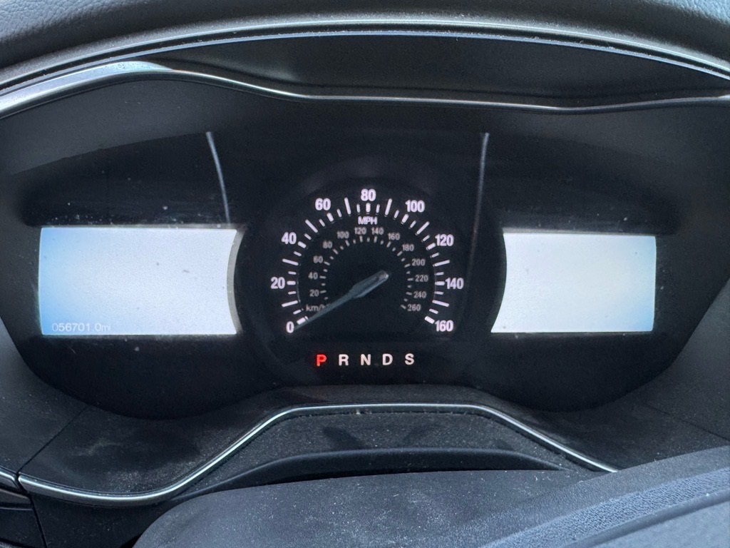 2015 Ford Fusion SE photo 4