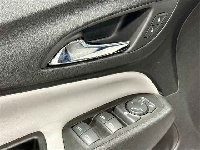 2020 Chevrolet Equinox LS photo 4