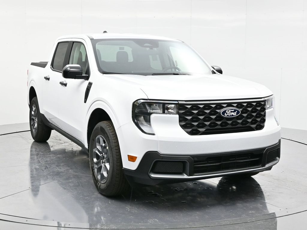 2025 Ford Maverick XLT's photo